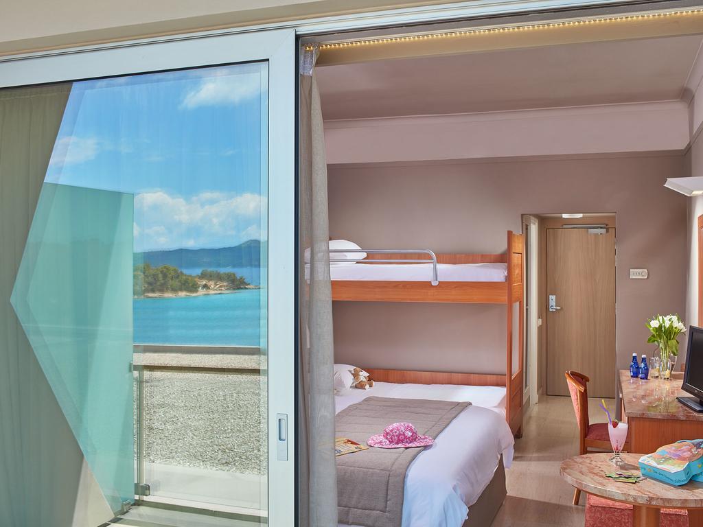 Aks Hinitsa Bay Hotel Porto Heli Exterior foto